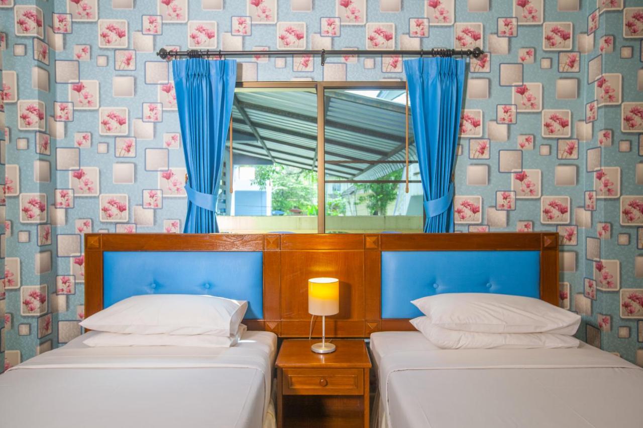 Kamala Phuket Guesthouse Esterno foto
